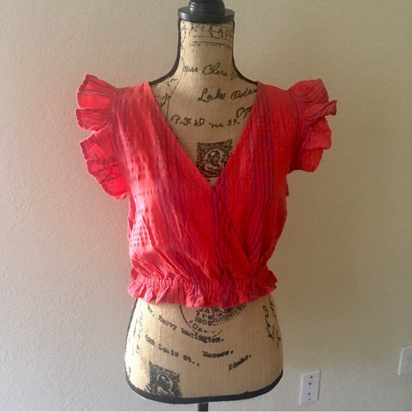 ☀️Universal Thread 💖 flutter sleeve top - Picture 3 of 9